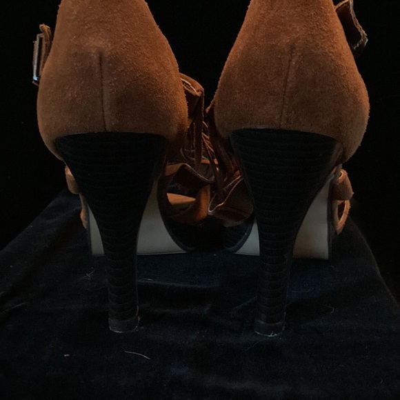 Brown suede sandals. worn once in the house only. - Picture 5 of 7